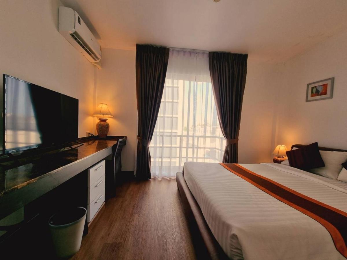 The Bedrooms Boutique Hotel Bangkok Extérieur photo