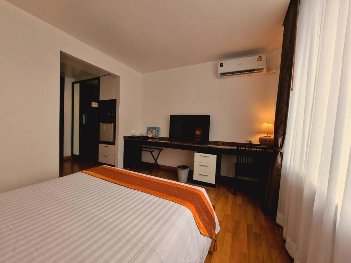 The Bedrooms Boutique Hotel Bangkok Extérieur photo