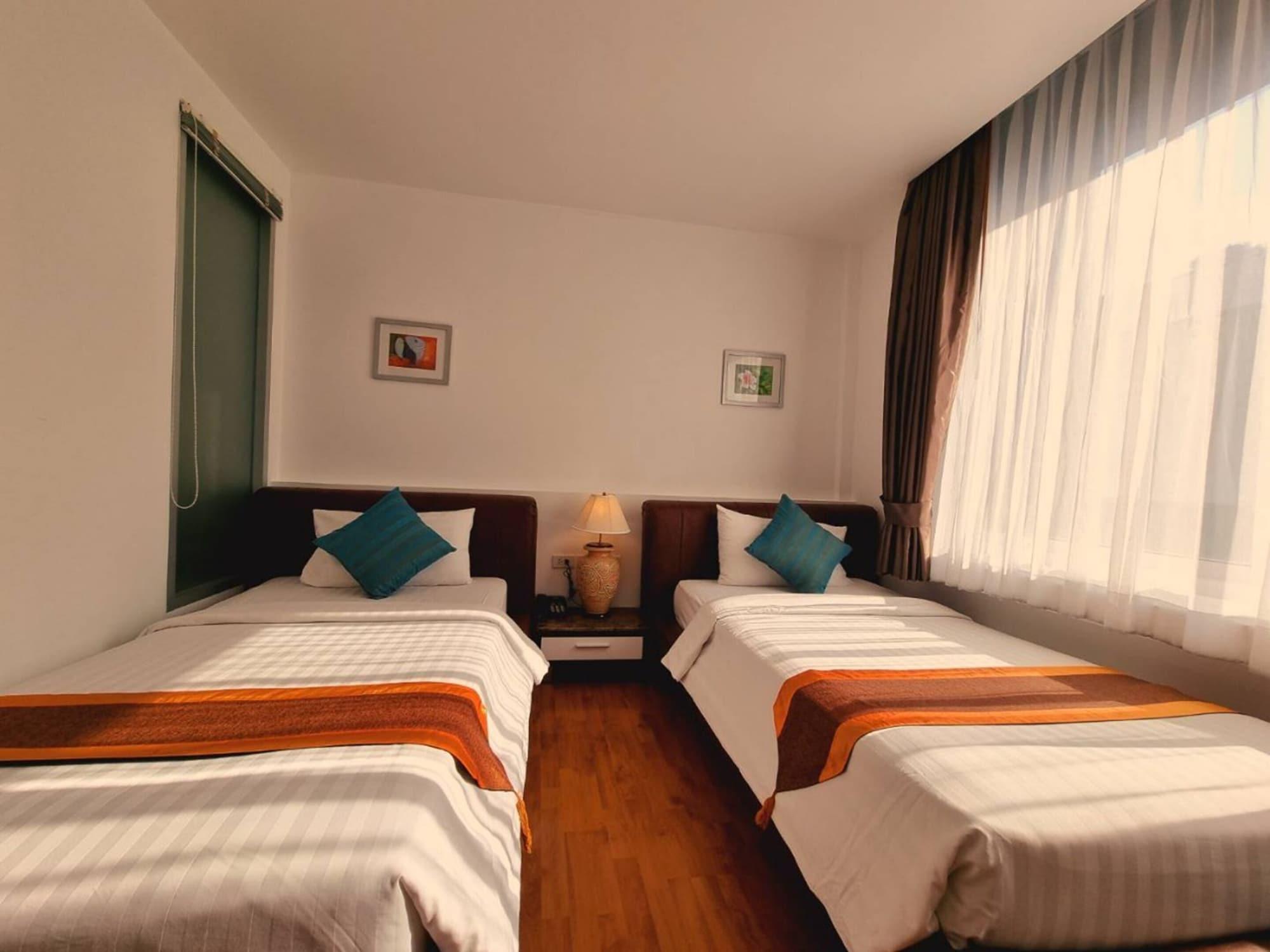 The Bedrooms Boutique Hotel Bangkok Extérieur photo