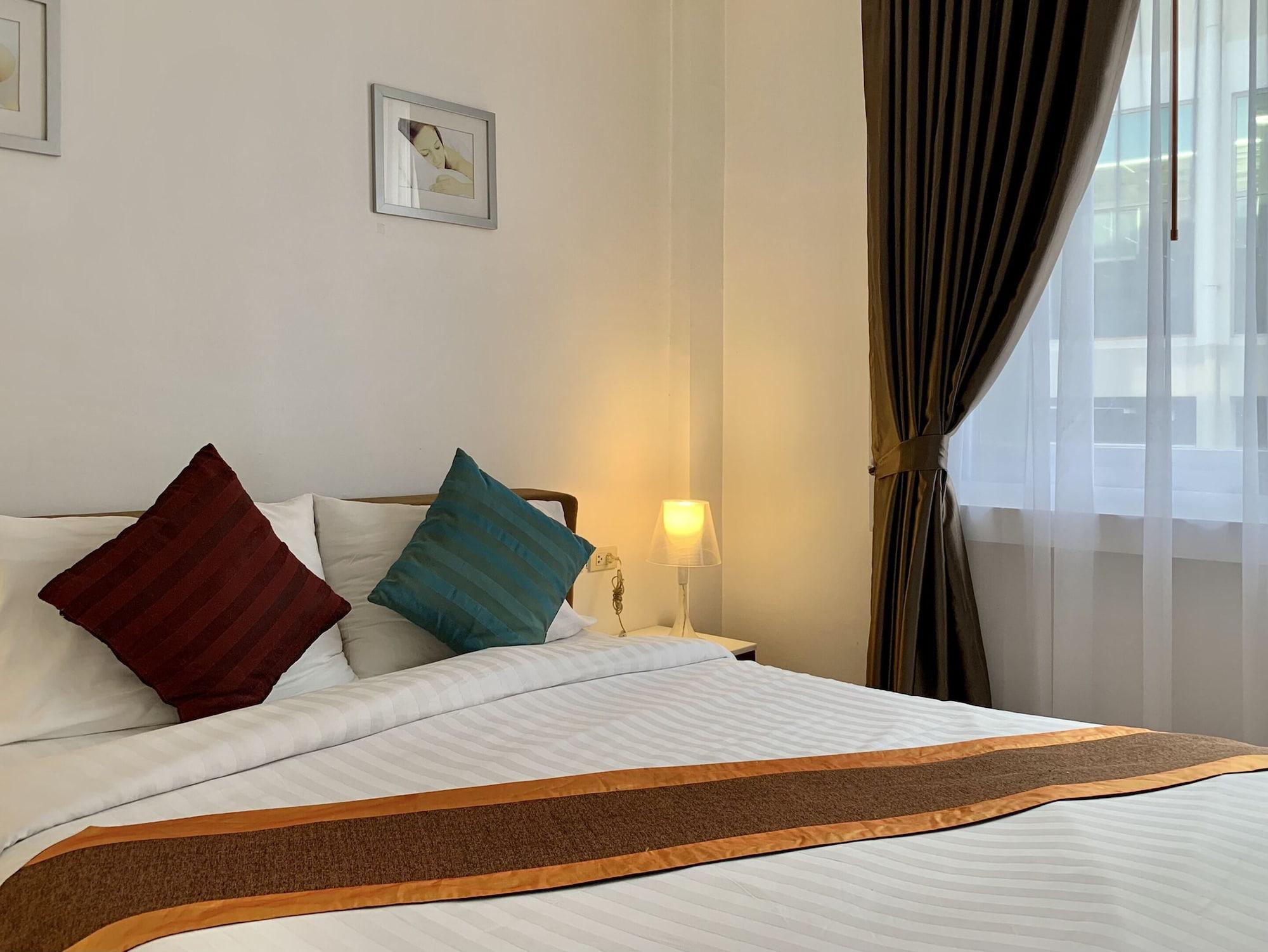 The Bedrooms Boutique Hotel Bangkok Extérieur photo