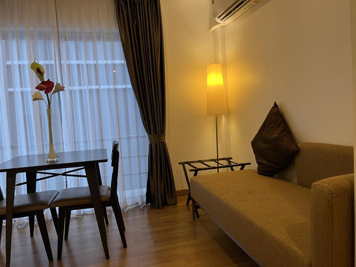 The Bedrooms Boutique Hotel Bangkok Extérieur photo