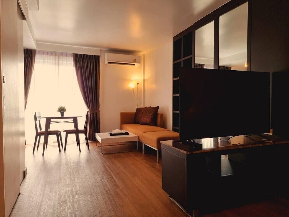The Bedrooms Boutique Hotel Bangkok Extérieur photo