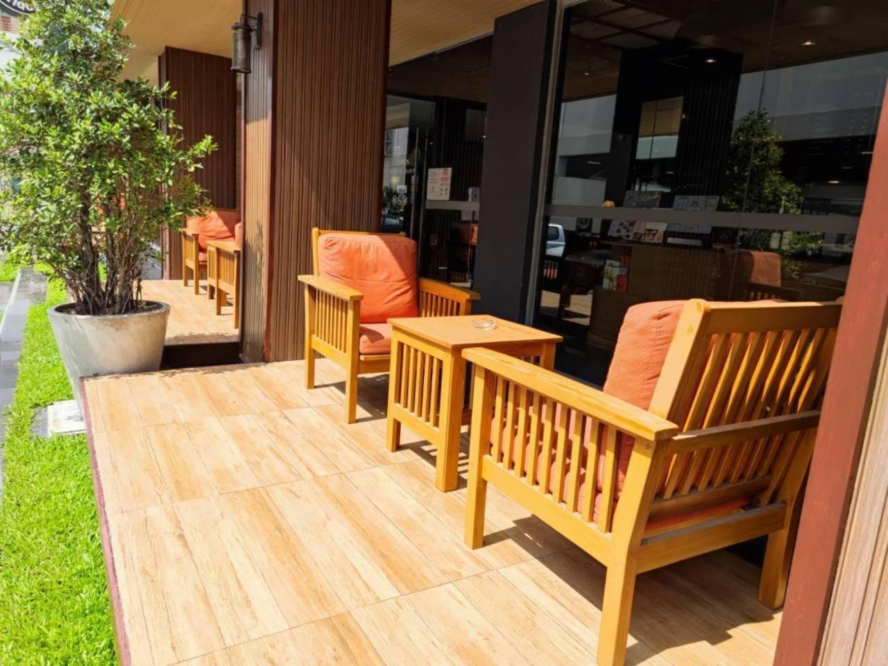 The Bedrooms Boutique Hotel Bangkok Extérieur photo